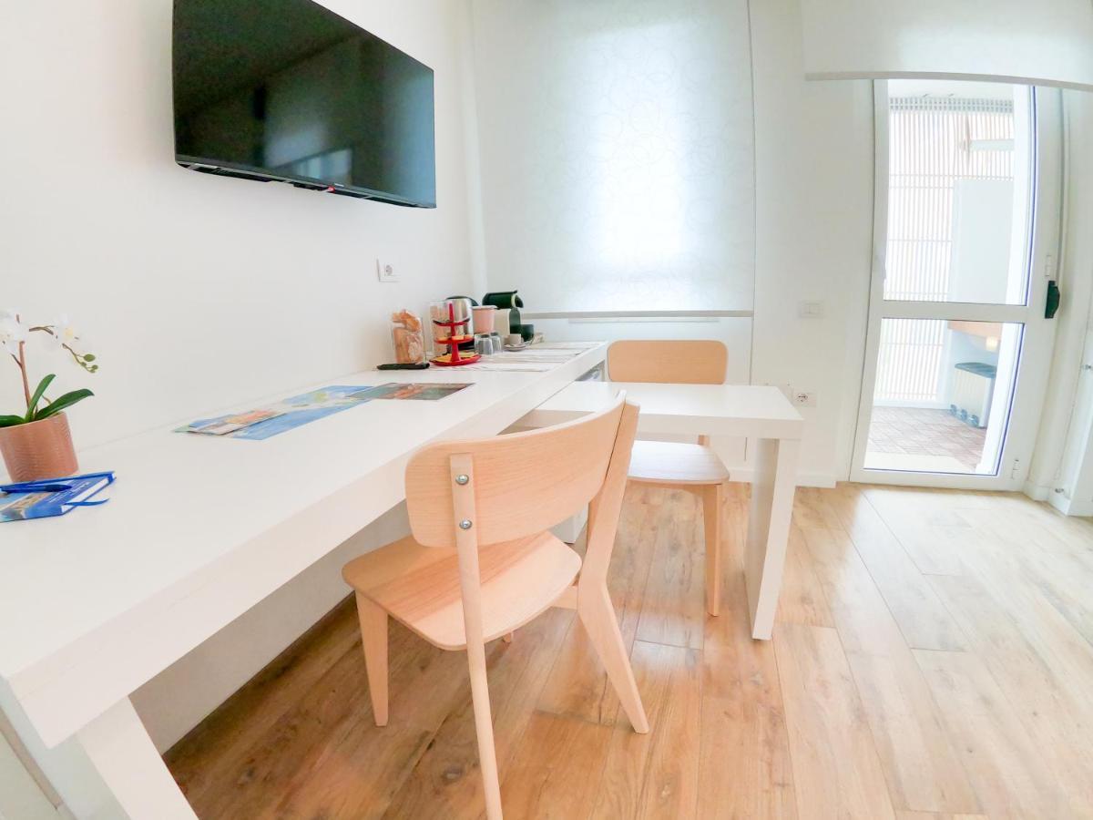 Suite Lighthouse 卡利亚里 外观 照片